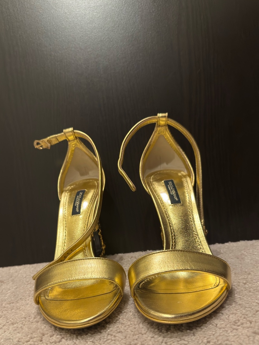 Dolce & Gabana Size 8